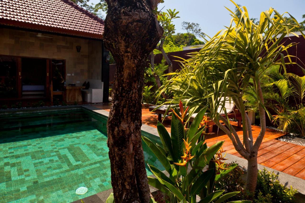 Taman Senang - Private Pool Villas - Gili Air Exterior photo